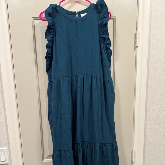 Universal Thread Dress - Picture 1 of 2
